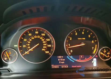 2013 BMW 528 Xi z USA, uszkodzony, nr VIN WBAXH5C52DDW16404